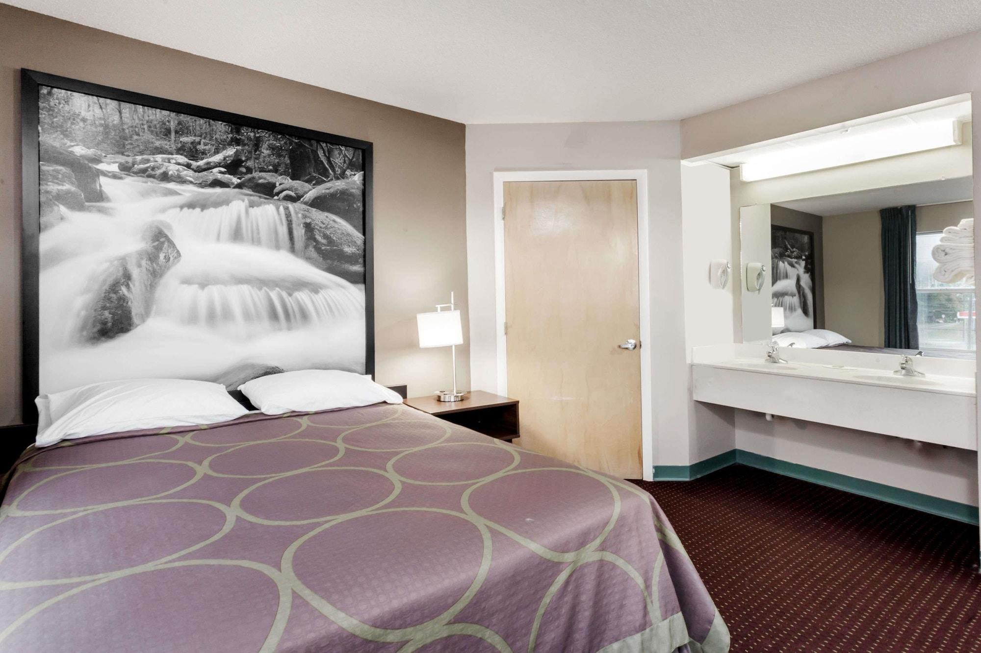 Super 8 By Wyndham Sevierville Riverside Exterior foto